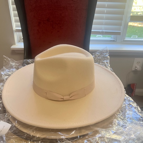 Felt Panama Rancher Hat in Ivory/Cream NWT - Picture 3 of 9
